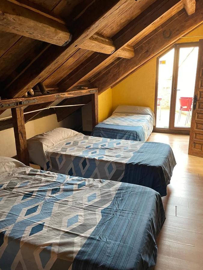 Hotel Hostal Sahagún Zewnętrze zdjęcie